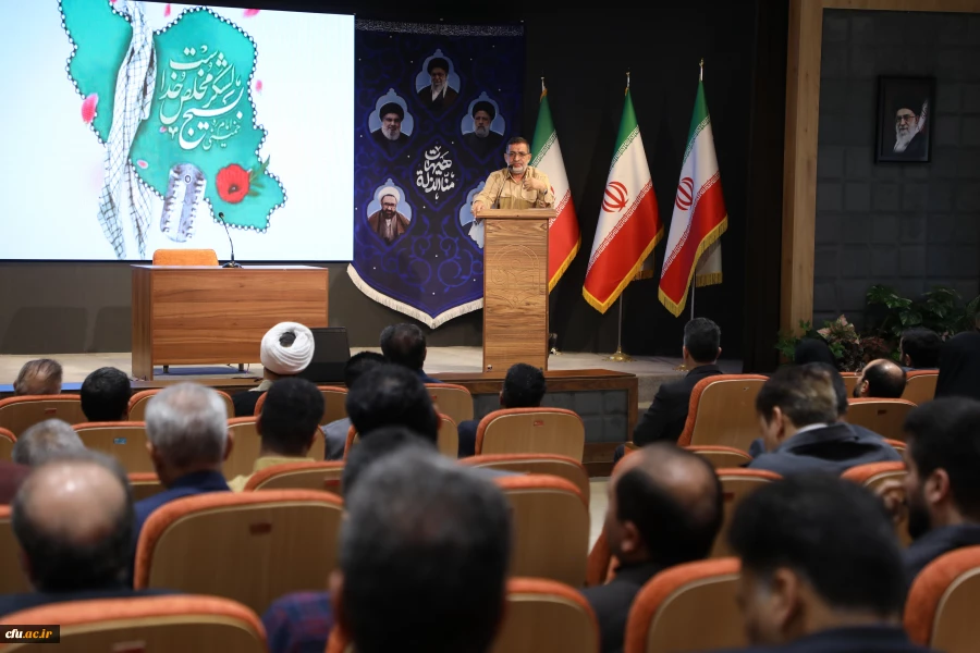 نشست تخصصی با موضوع بسیج علمی، جهاد تربیتی و دانشگاه تمدن  ساز به مناسبت گرامیداشت هفته بسیج  7