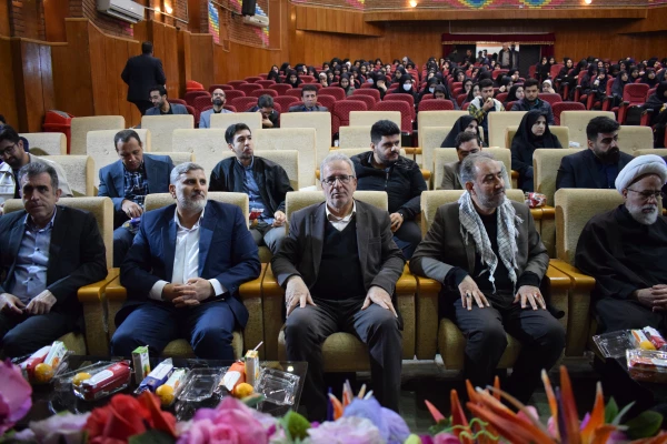 
مراسم هزار نشست استادی در محضر شهدای علمی و اقتدار ملی به میزبانی دانشگاه فرهنگیان کرمانشاه 9