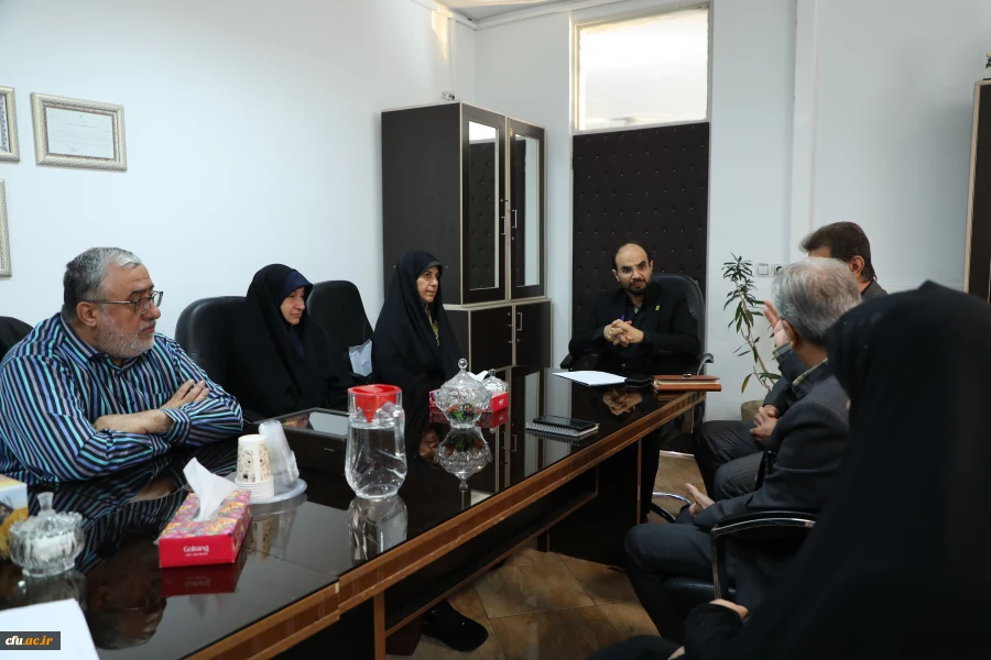 نشست مرکز نظارت، ارزیابی و تضمین کیفیت با اعضاء کانون بازنشستگان دانشگاه فرهنگیان 5