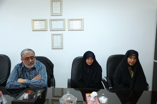 نشست مرکز نظارت، ارزیابی و تضمین کیفیت با اعضاء کانون بازنشستگان دانشگاه فرهنگیان 6