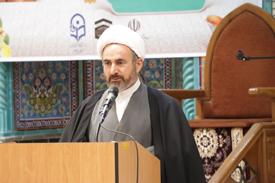 برگزاری افتتاحیه دوره آموزشی و تربیتی معراج ویژه نودانشجومعلمان دانشگاه فرهنگیان ایلام در دفتر نماینده ولی فقیه در استان و امام جمعه ایلام 
 6