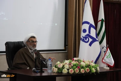 دبیر شورای عالی انقلاب فرهنگی :

سرمایه گذاری برای دانشگاه فرهنگیان سرمایه گذاری برای جامعه ای تمدن ساز است