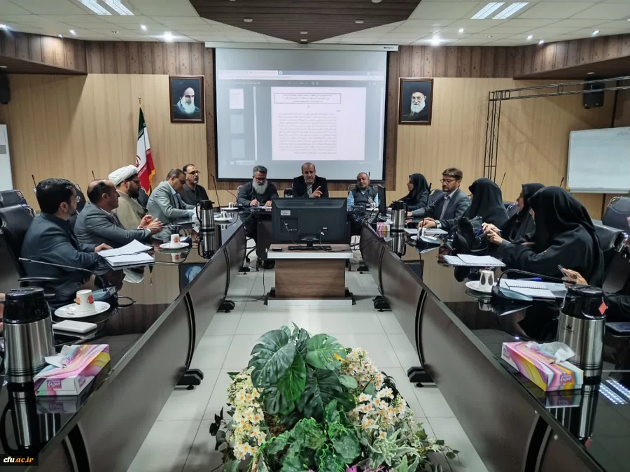 نخستین دوره ی هم اندیشی کارشناسان امور شاهد و ایثارگران دانشگاه فرهنگیان سراسر کشور در اصفهان برگزار شد. 2