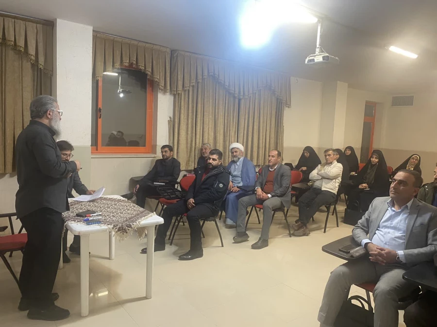 نخستین دوره ی هم اندیشی کارشناسان امور شاهد و ایثارگران دانشگاه فرهنگیان سراسر کشور در اصفهان برگزار شد. 7