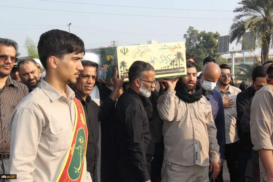 آیین تشییع و تدفین شهید گمنام ، درحال « برگزاری »
شهید گمنام، مهمان پردیس شهید بهشتی دانشگاه فرهنگیان هرمزگان 17