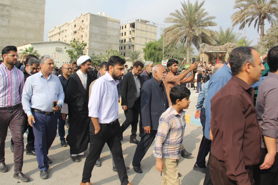 در۱۳ آذرماه، دانشگاه فرهنگیان هرمزگان ، پردیس شهید بهشتی  میزبان بوی عطر شهادت شد. 4