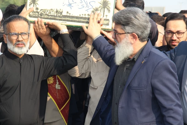 در۱۳ آذرماه، دانشگاه فرهنگیان هرمزگان ، پردیس شهید بهشتی  میزبان بوی عطر شهادت شد. 41