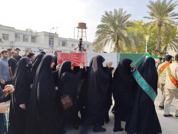 در۱۳ آذرماه، دانشگاه فرهنگیان هرمزگان، میزبان بوی عطر شهادت شد. 11