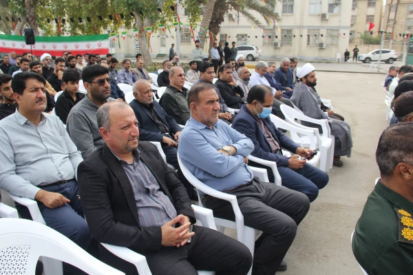 در۱۳ آذرماه، دانشگاه فرهنگیان هرمزگان، میزبان بوی عطر شهادت شد. 12