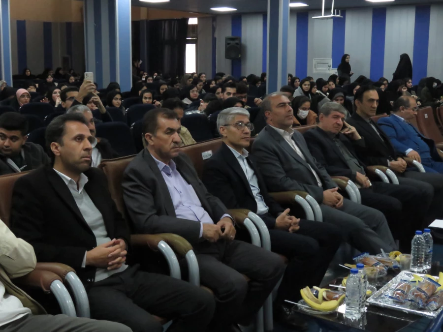 مراسم گرامیداشت روز دانشجو در دانشگاه فرهنگیان کردستان برگزار شد 4