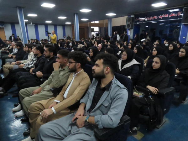 مراسم گرامیداشت روز دانشجو در دانشگاه فرهنگیان کردستان برگزار شد 7