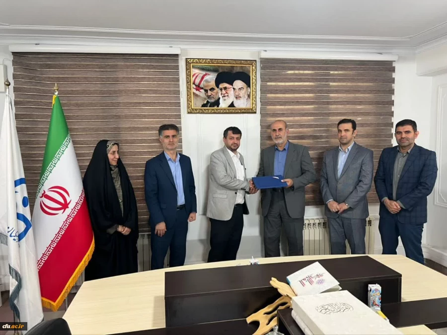 آیین انعقاد تفاهم نامه بیست و پنجمین المپیاد قهرمانی دانشجو معلمان سراسر کشور 4