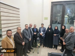 مراسم امضای تفاهم نامه تمدید واگذاری منافع ساختمان مرکز کاشان
 5