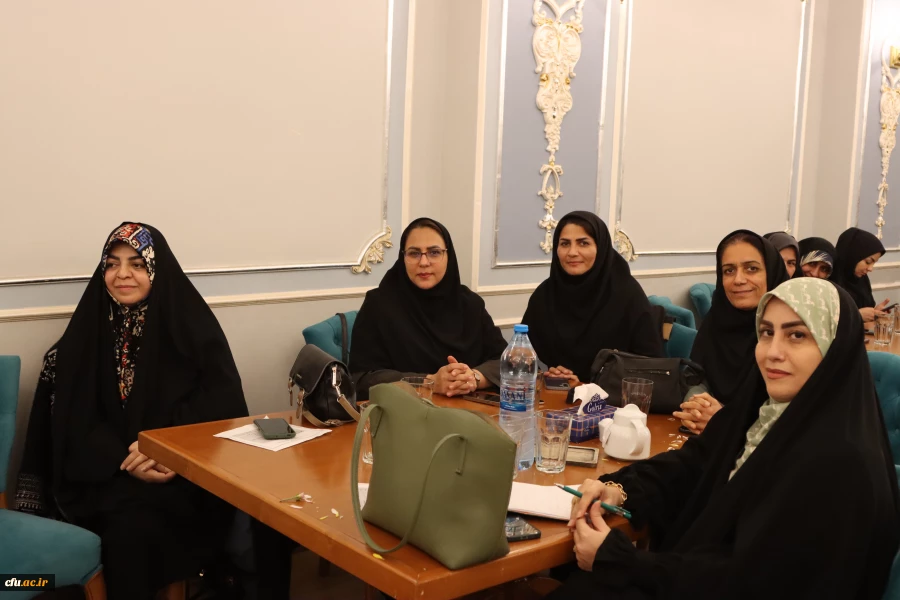 مراسم باشکوه گرامیداشت روز زن و تجلیل از بانوان دانشگاه فرهنگیان استان گلستان برگزار شد 7