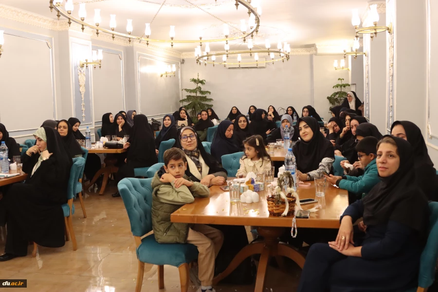 مراسم باشکوه گرامیداشت روز زن و تجلیل از بانوان دانشگاه فرهنگیان استان گلستان برگزار شد 12