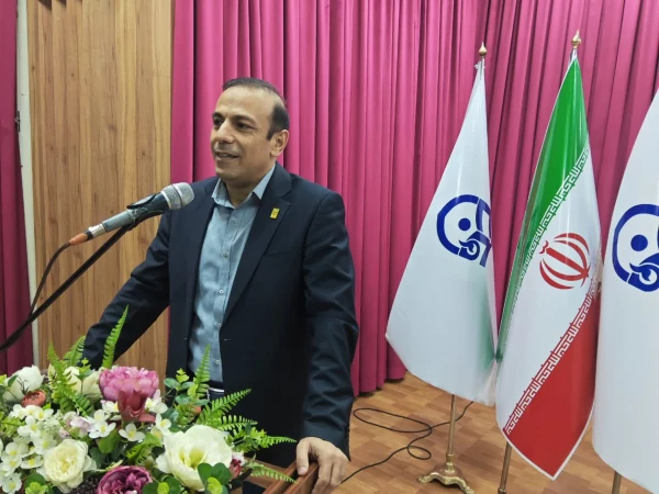 ششمین همایش ملی فیزیک در تبریز، نمایش توان علمی دانشجومعلمان فرهنگیان 7