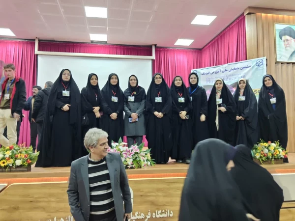 ششمین همایش ملی فیزیک در تبریز، نمایش توان علمی دانشجومعلمان فرهنگیان 9