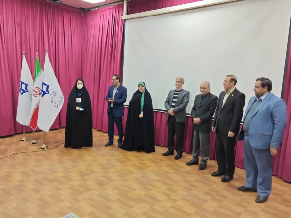 ششمین همایش ملی فیزیک در تبریز، نمایش توان علمی دانشجومعلمان فرهنگیان 12