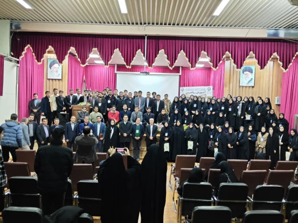 ششمین همایش ملی فیزیک در تبریز، نمایش توان علمی دانشجومعلمان فرهنگیان 15