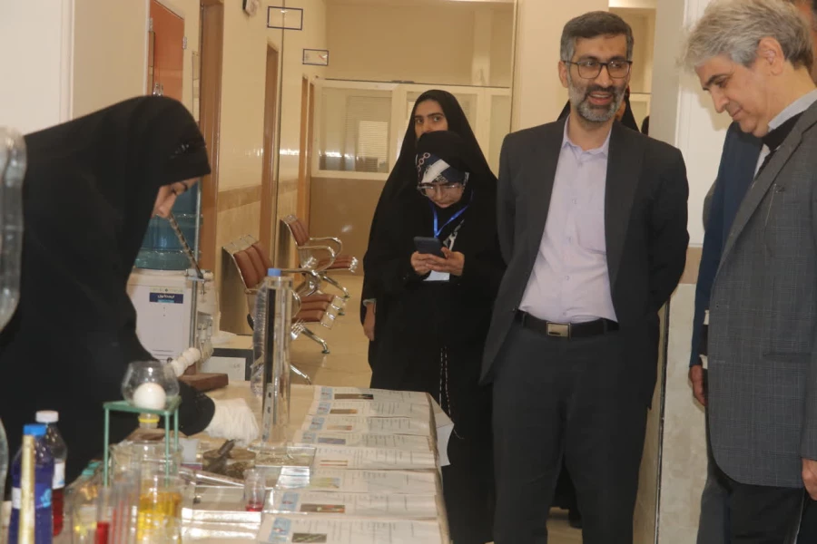 ششمین همایش ملی آموزش فیزیک (PCK) به میزبانی دانشگاه فرهنگیان استان آذربایجان شرقی برگزار شد: 4