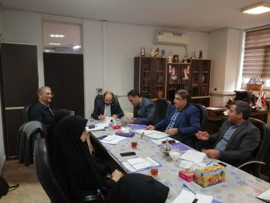 برگزاری جلسه مشترک مرکز نظارت، ارزیابی و تضمین کیفیت با مسئولان نظارت استان های تهران، البرز، قم، قزوین و سمنان با موضوع چالش ها و ارائه راهکارها
 4