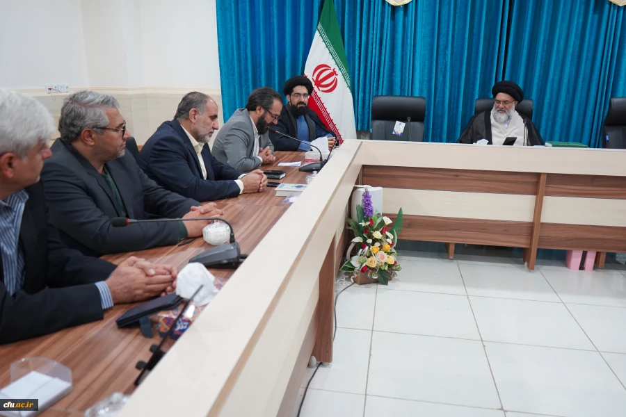دیدار سرپرست دانشگاه فرهنگیان استان با آیت ا... سید نصیر حسینی نماینده ولی فقیه در استان کهگیلویه و بویراحمد 2