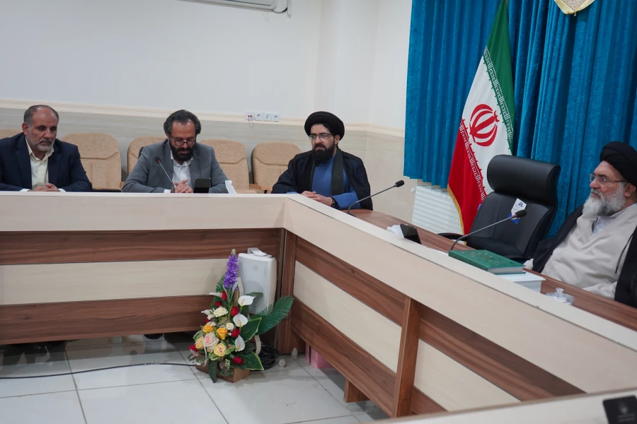 دیدار سرپرست دانشگاه فرهنگیان استان با آیت ا... سید نصیر حسینی نماینده ولی فقیه در استان کهگیلویه و بویراحمد 4