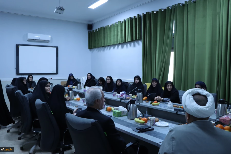 بازدید فاطمه محمدبیگی نماینده حوزه انتخابیه قزوین، آبیک و البرز در مجلس شورای اسلامی از دانشگاه فرهنگیان قزوین و بررسی چالش های آموزشی و مسائل بانوان 4