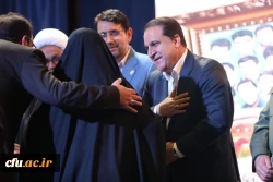 یاد و خاطره شهدای دانشجومعلم باید به عنوان الگوهای عملی، به ویژه برای جامعه معلمان و تربیت یافتگان این حوزه، همواره زنده بماند. 16