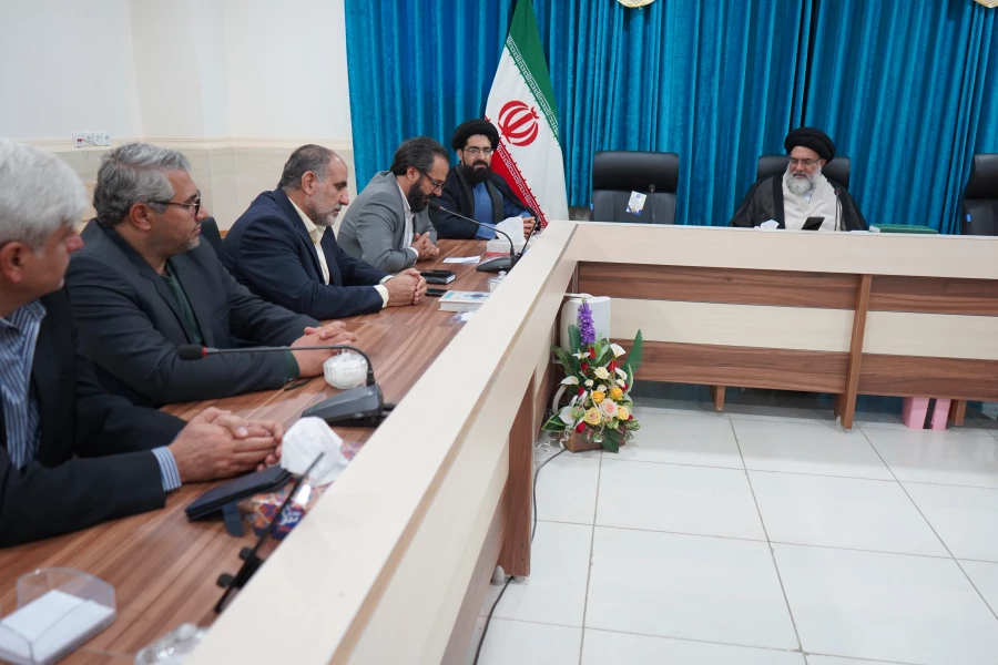 دیدار سرپرست دانشگاه فرهنگیان استان با آیت ا... سید نصیر حسینی نماینده ولی فقیه در استان کهگیلویه و بویراحمد 4