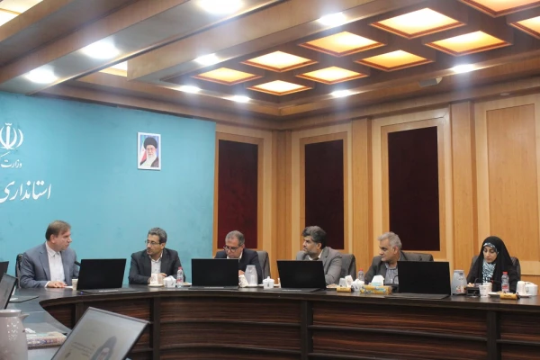 با حضور استاندار بوشهر؛
نشست هیات امنای دانشگاه فرهنگیان استان بوشهر برگزار شد 2