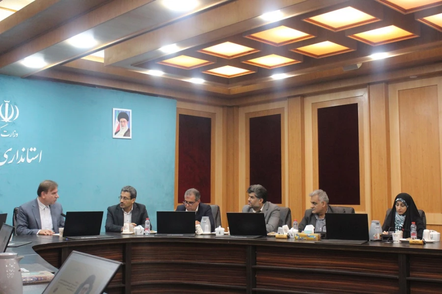 با حضور استاندار بوشهر؛
نشست هیات امنای دانشگاه فرهنگیان استان بوشهر برگزار شد 2