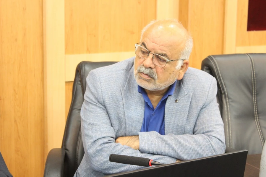 با حضور استاندار بوشهر؛
نشست هیات امنای دانشگاه فرهنگیان استان بوشهر برگزار شد 7