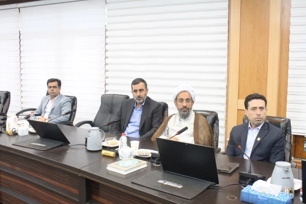 با حضور استاندار بوشهر؛
نشست هیات امنای دانشگاه فرهنگیان استان بوشهر برگزار شد 3