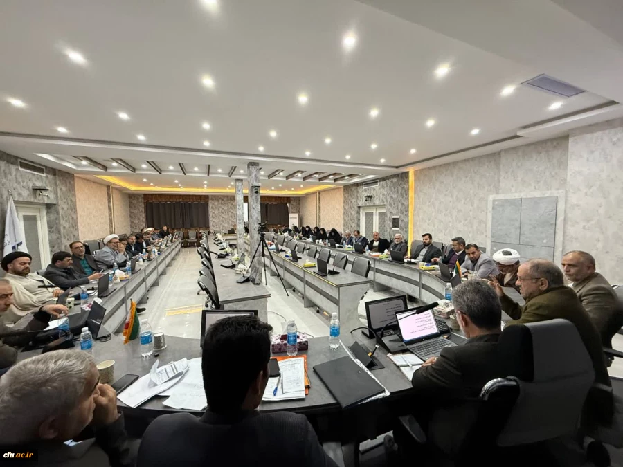 جنگ شناختی دشمن؛ تمرکز بر ایمان و هویت نسل جوان
حجت الاسلام حاجی صادقی:  جنگ حق و باطل سنتی الهی و همیشگی است  3