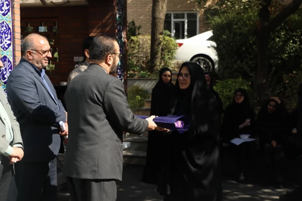 اولین جشنواره غذای سالم برگزار شد. 6