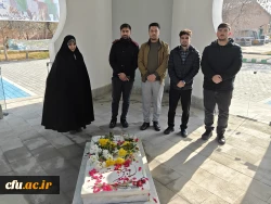 دانشجو معلمان نسبت به دفاع از آرمان های شهدا بصیر باشند 10