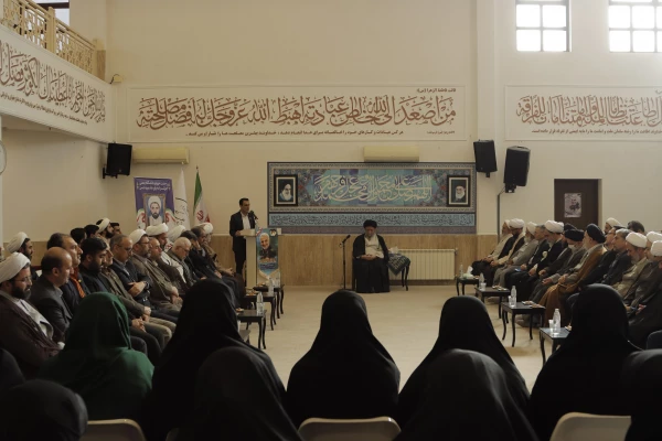 نشست نخبگانی حوزه و دانشگاه برگزار شد/ نقش کلیدی دانشگاه فرهنگیان در کاهش آسیب های اجتماعی 3