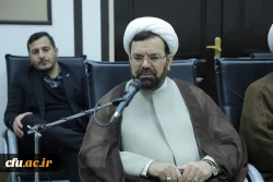 رسالت شما تربیت «نیروهای مؤثر اجتماعی» است

 5