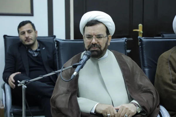 رسالت شما تربیت «نیروهای مؤثر اجتماعی» است

 5