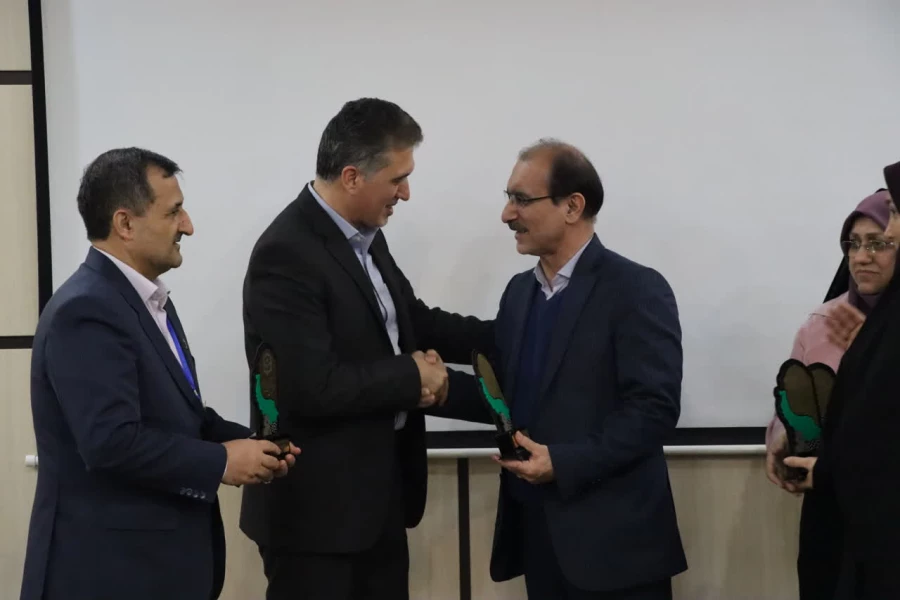 استفاده از PCK؛ عامل ارتقای تفکر انتقادی و مشارکت اجتماعی معلمان 5