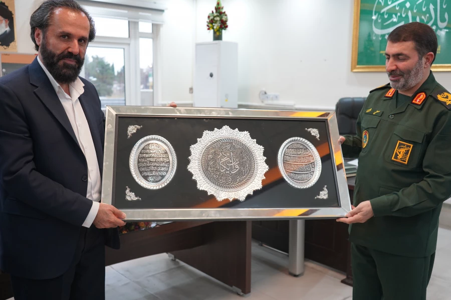 دیدار سرپرست و اعضای هیأت رئیسه دانشگاه فرهنگیان با فرمانده سپاه فتح استان کهگیلویه و بویراحمد 6