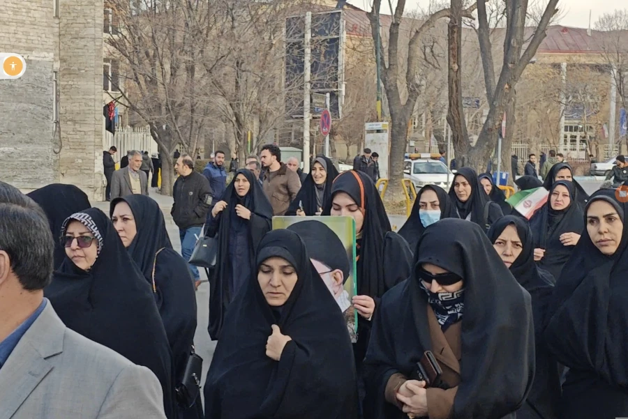 حضور پر شور خانواده ولایتمدار دانشگاه فرهنگیان آذربایجان شرقی در راهپیمایی محکومیت اغتشاشگران آمریکایی و صهیونیستی 13