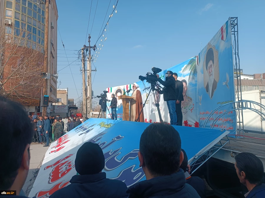 حضور پرشور اساتید، کارکنان و دانشجویان دانشگاه فرهنگیان استان کرمانشاه در مراسم تشییع و تدفین شهدای فتنه آمریکایی - صهیونیستی
 5