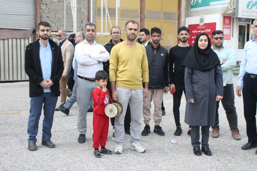 حضور دانشگاهیان دانشگاه فرهنگیان استان بوشهر در مراسم تشییع شهید مدافع امنیت 9