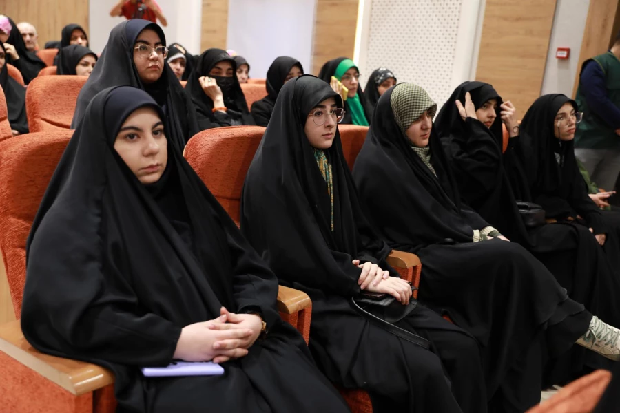 Documentary “Mehr” Unveiled on the Second Anniversary of the Martyrdom of Student Teacher Faezeh Rahimi 5