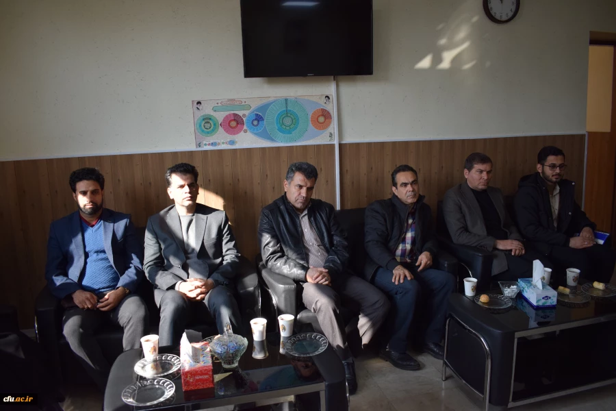 
تجلیل از پاسداران سپاه نبی اکرم(ص) استان کرمانشاه به مناسبت ولادت امام حسین (ع) و روز پاسدار
 2