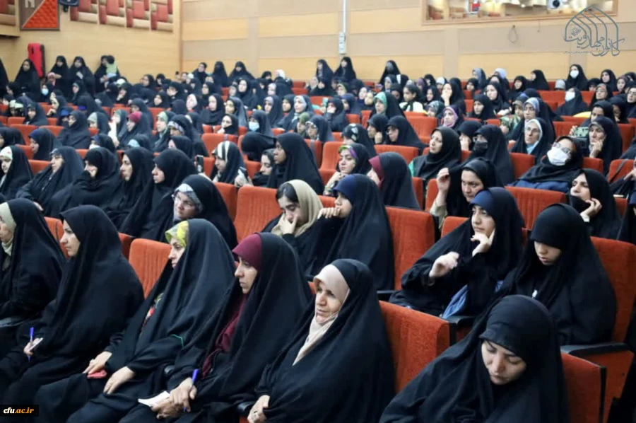 
پنجمین اجلاسیه ملی مهدویت و انقلاب اسلامی به میزبانی استان هرمزگان
 8