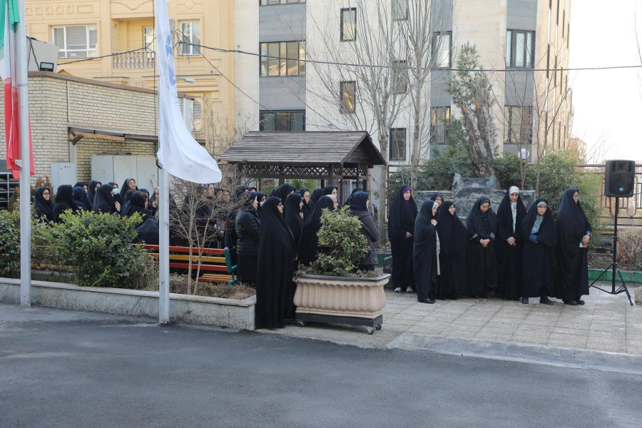 استحکام انقلاب اسلامی در گرو تربیت صحیح نسل های آینده است 9