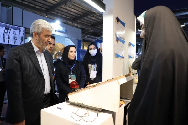 Rajab Ali Borzooei Visits Farhangian University Booth at the Research, Technology, and Innovation Marketplace Exhibition 3